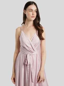 Abendkleid aus Satin