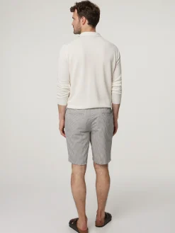 Bermudas mit Streifen