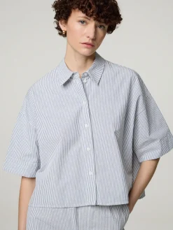 Bluse im Cropped Boxy Fit