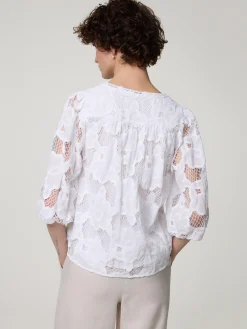Bluse mit Spitze