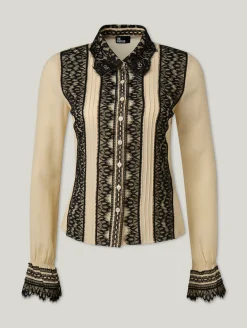 Bluse mit Spitze