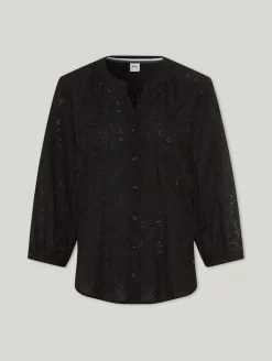 Bluse mit Stickereien