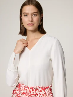 Bluse mit V-Ausschnitt