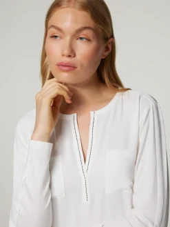 Blusenshirt mit Strasssteinen