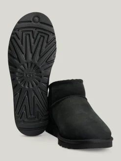 Boots M CLASSIC ULTRA MINI