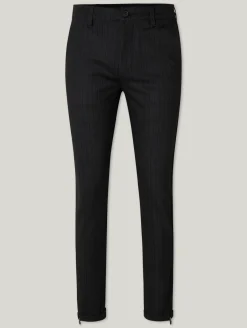 Chino im Regular Fit PISA