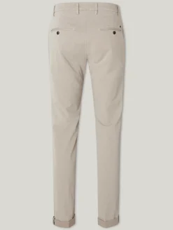 Chino im Super Slim Fit MILANO