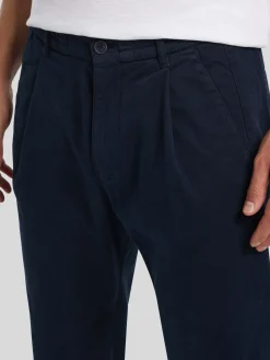 Chino im Tapered Fit CHASY