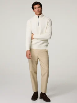 Chino im Tapered Fit PERIN