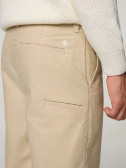 Chino im Tapered Fit PERIN