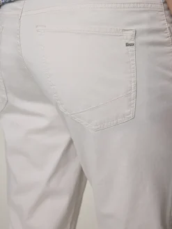 Chinohose im Modern Fit