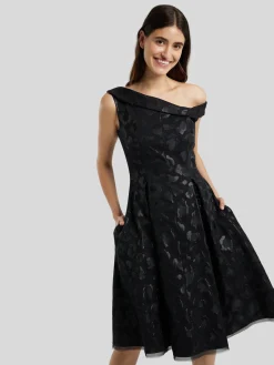 Cocktailkleid mit Muster