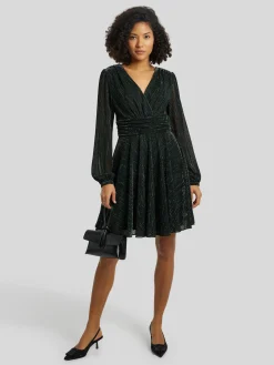 Cocktailkleid mit Schimmer