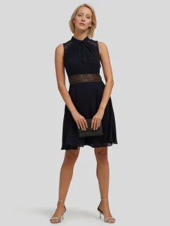 Cocktailkleid mit Spitzen-Details