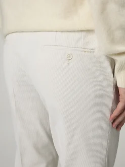 Cordhose im Slim Fit