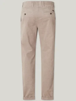 Cordhose  im Tapered Fit