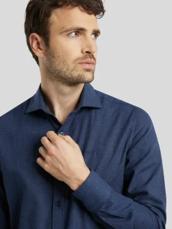 Flanellhemd im Slim Fit