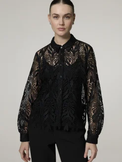 Hemdbluse aus Spitze