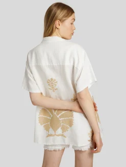 Hemdbluse mit Stickerei