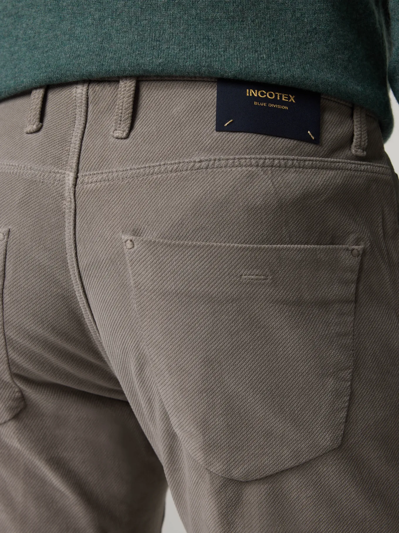 Hose aus Cord im Slim Fit