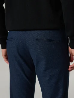 Hose im Slim Fit AJEND