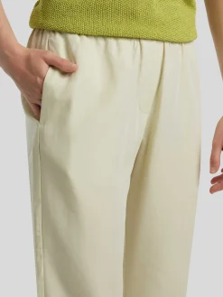 Hose mit Leinen im Straight Fit