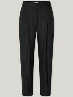 Hose mit weitem Bein