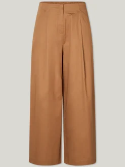 Hose mit weitem Bein