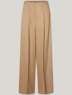 Hose mit weitem Bein