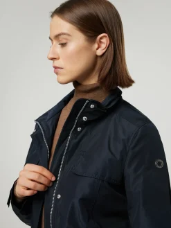 Jacke mit Stehkragen