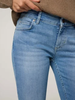 Jeans im Slim Fit ALBY SLIM