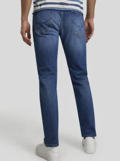 Jeans im Slim Fit HATCH