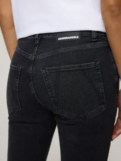 Jeans im Slim Fit LEJAANI