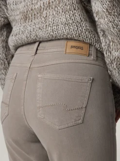 Jeans im Slim Fit ORNELLA