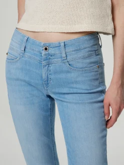 Jeans im Slim Fit POSH