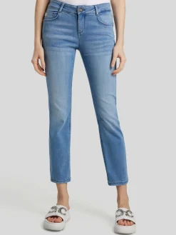 Jeans im Straight Fit