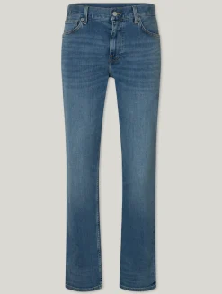 Jeans im Straight Fit