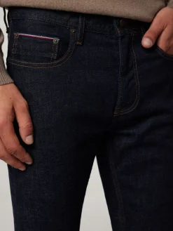 Jeans im Straight Fit DENTON