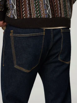 Jeans im Straight Fit HIGHT