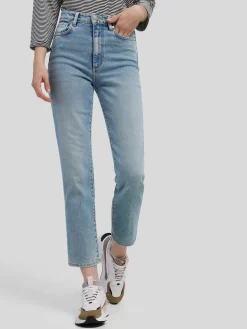 Jeans im Straight Fit LEJAA