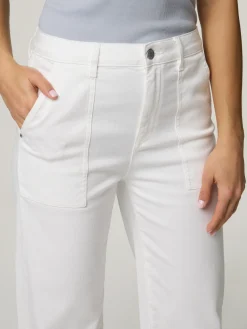 Jeans mit weitem Bein