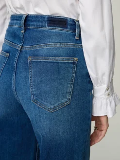 Jeans mit weitem Bein