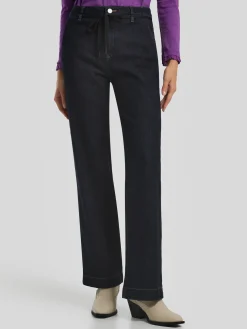 Jeans mit weitem Bein