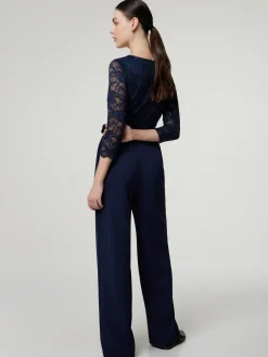 Jumpsuit mit Spitze
