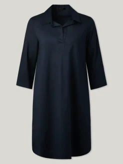 Kleid mit Baumwolle