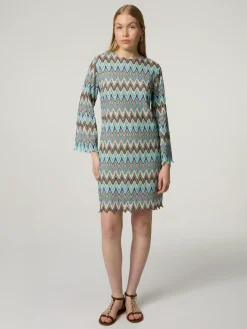 Kleid mit Lochstickerei