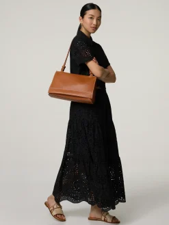 Kurzarmbluse mit Lochstickereien