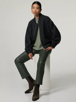 Kurze Bomberjacke mit Wolle