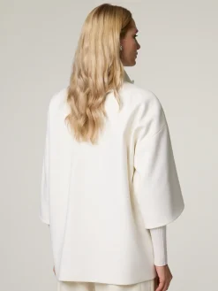 Kurze Jacke mit Wolle