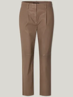 Lederhose im Tapered Fit